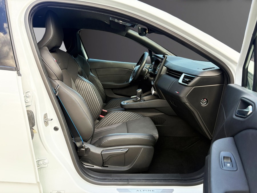 Annonce RENAULT CLIO d'occasion CLIO à Reunion (97)﻿ de 2024