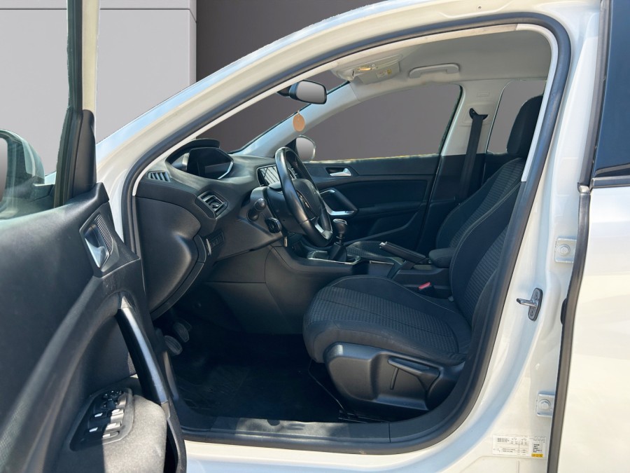 Annonce PEUGEOT 308 d'occasion 308 à Reunion (97)﻿ de 2021