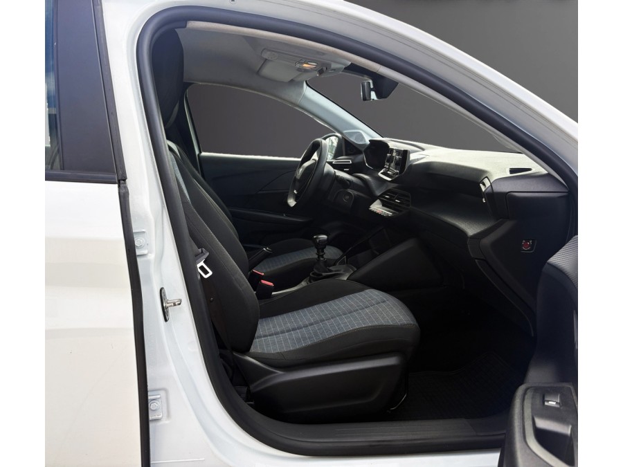 Annonce PEUGEOT 208 d'occasion 208 à Reunion (97)﻿ de 2021